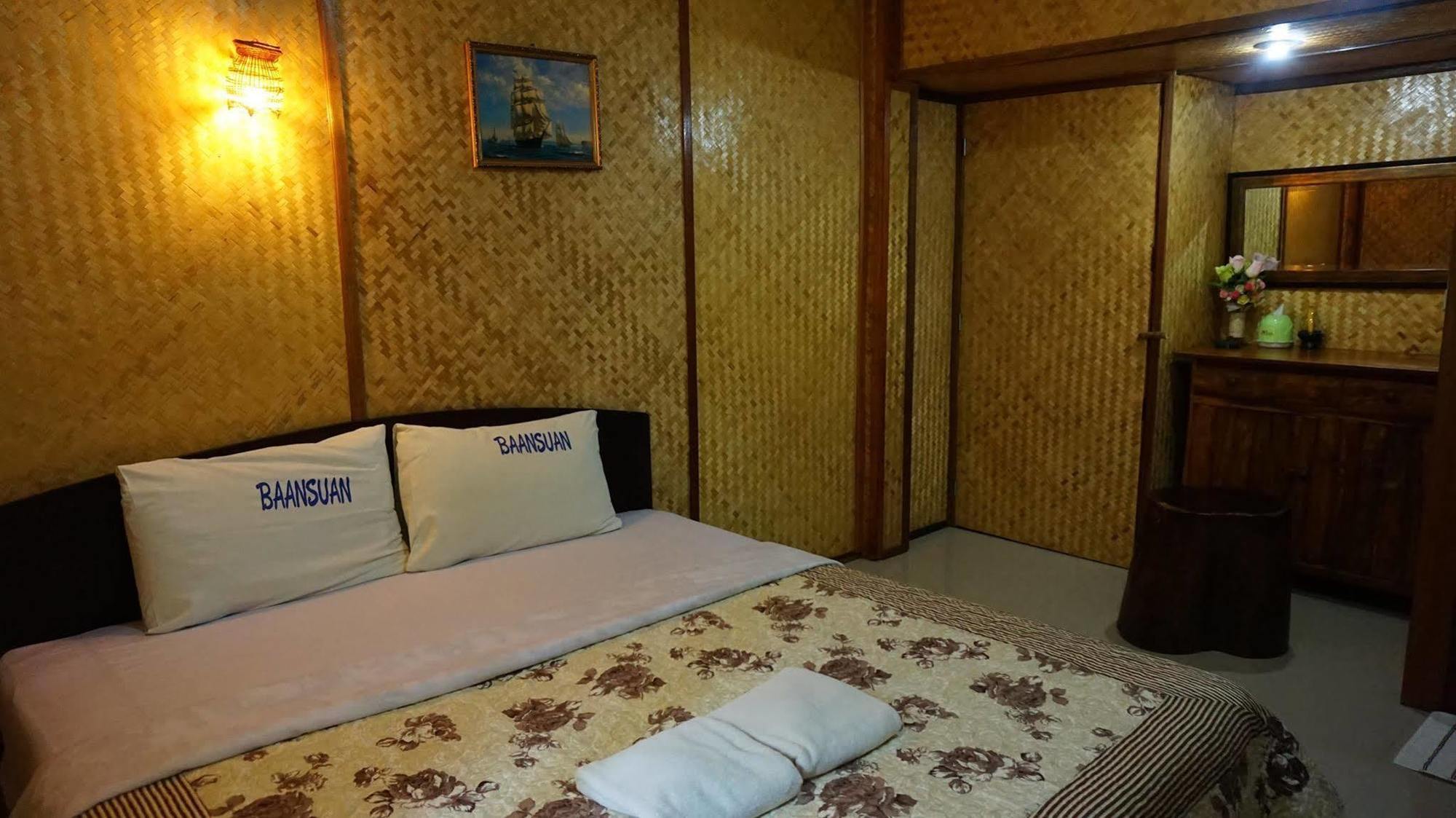 คุณใหม่บ้านสวนรีสอร์ท  แม่อาย ภายนอก รูปภาพ